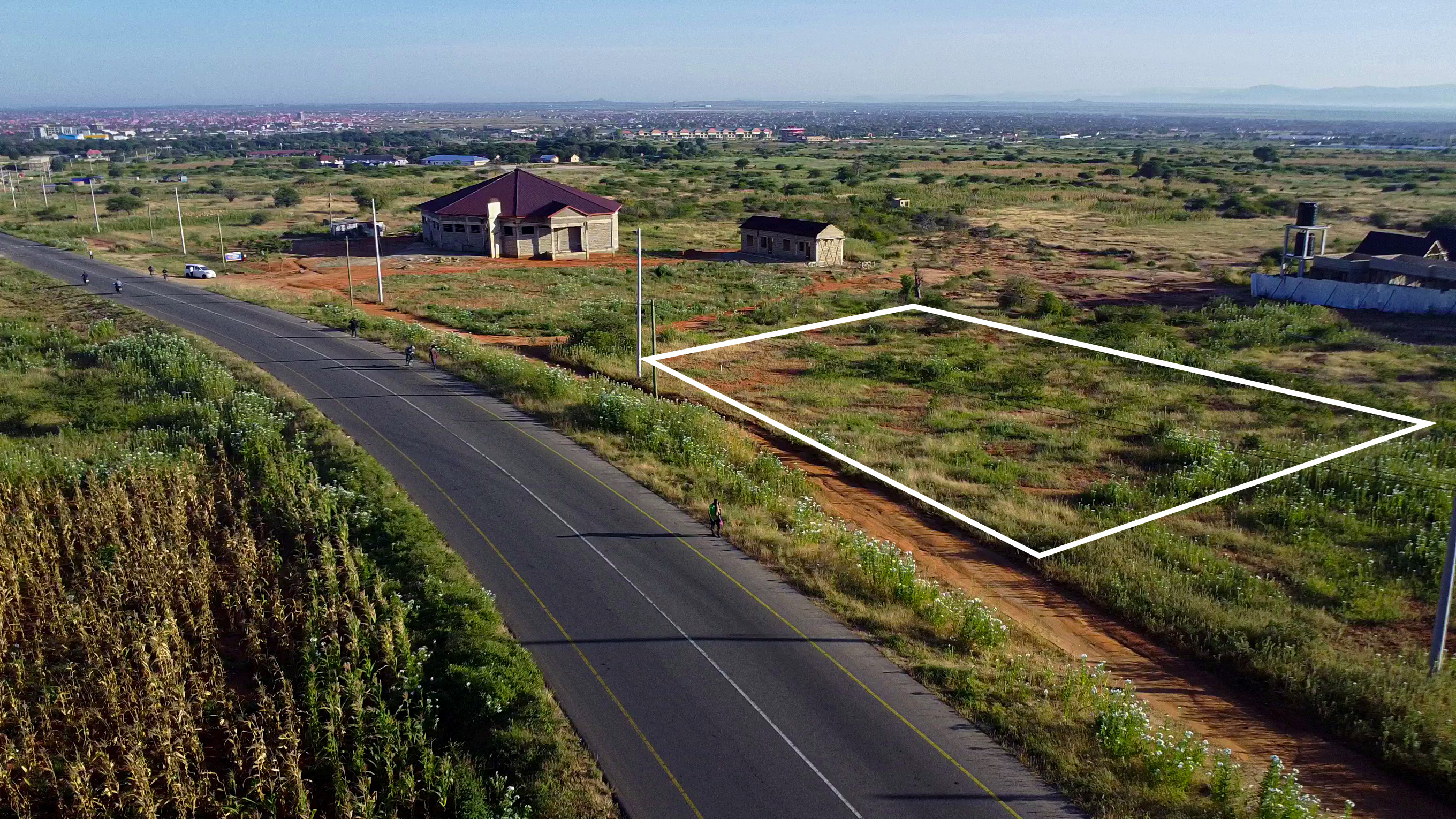 KIWANJA KINAUZWA NZUGUNI DODOMA — image 2